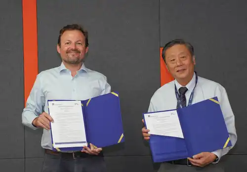 MoU with IPS photo 1